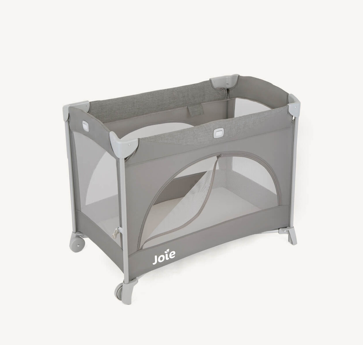 p08-joie-travel-cot-kubbie-sleep-foggy-gray-right-angle-no-bassinet-zip-open