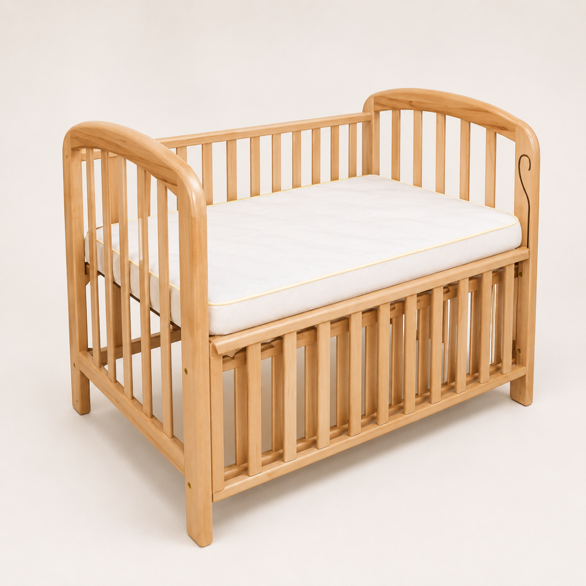 Wooden Baby Crib with Mattress – 100×60 cm